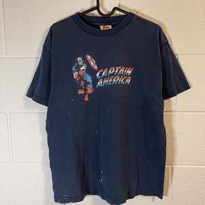 Vintage early 2000s Captain America Marvel Comics Graphic T-Shirt Medium
